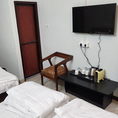 Nandi Retreat Homestay 바라나시 외부 사진