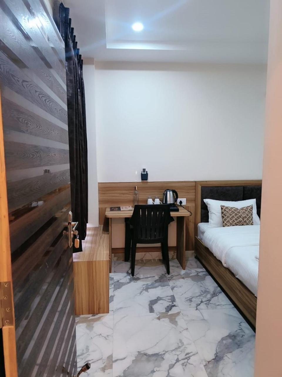 Nandi Retreat Homestay 바라나시 외부 사진
